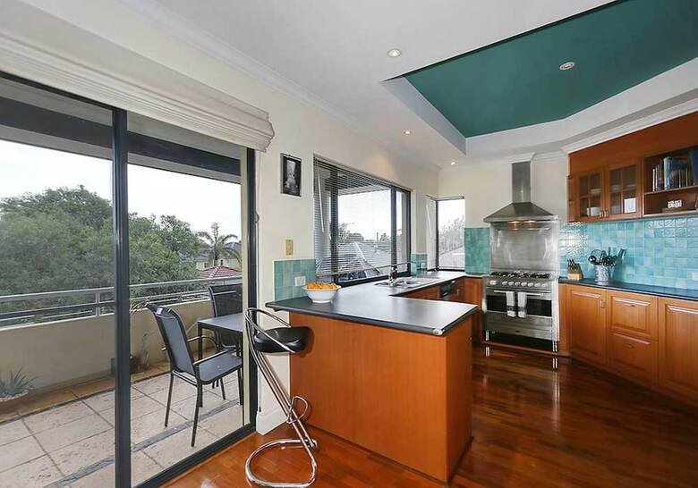 Rancho Relaxo Three Bedroom House! Fabulous Value!