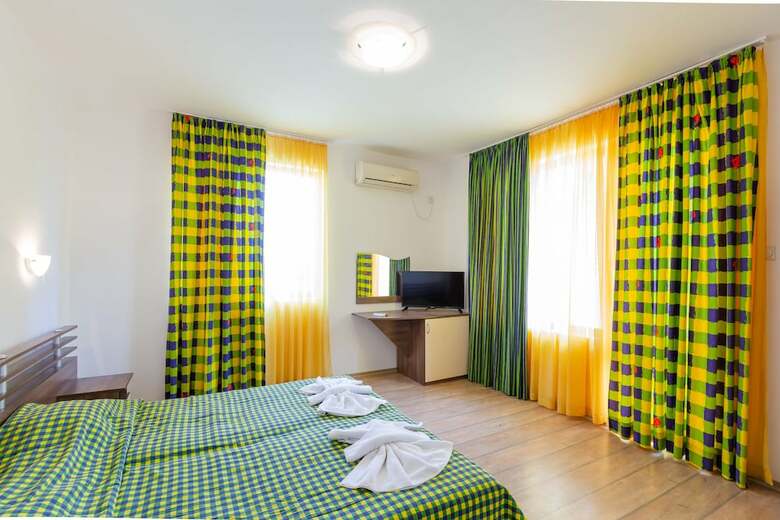 2 Bedroom Apartment In Dafinka Guest House