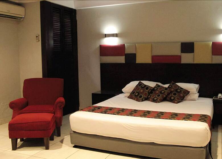 Hotel Alma