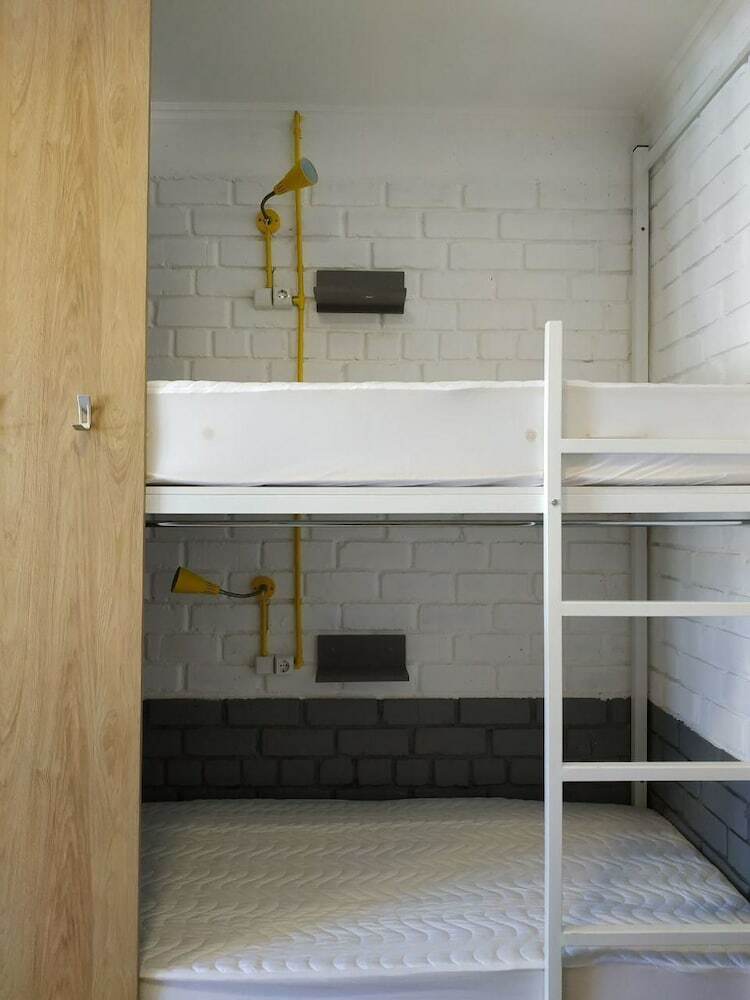 Hostal Freelander Work And Travel Hostel