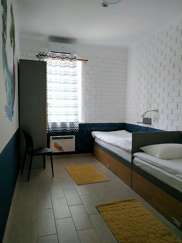 Hostal Freelander Work And Travel Hostel
