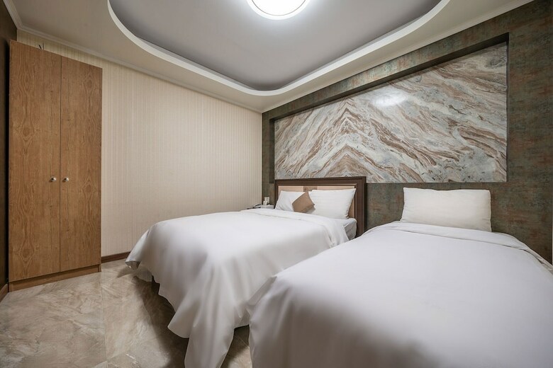 The Seowon Hotel