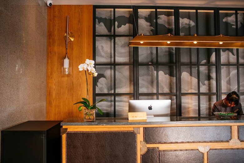 Qi Hotel