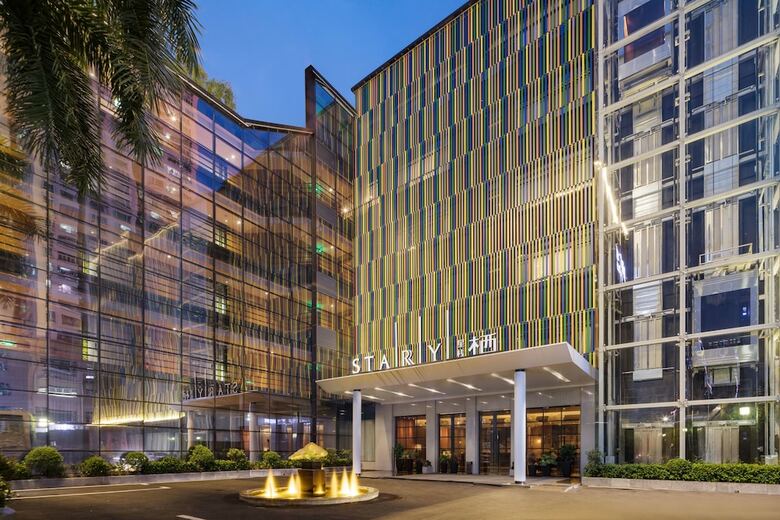 Qi Hotel