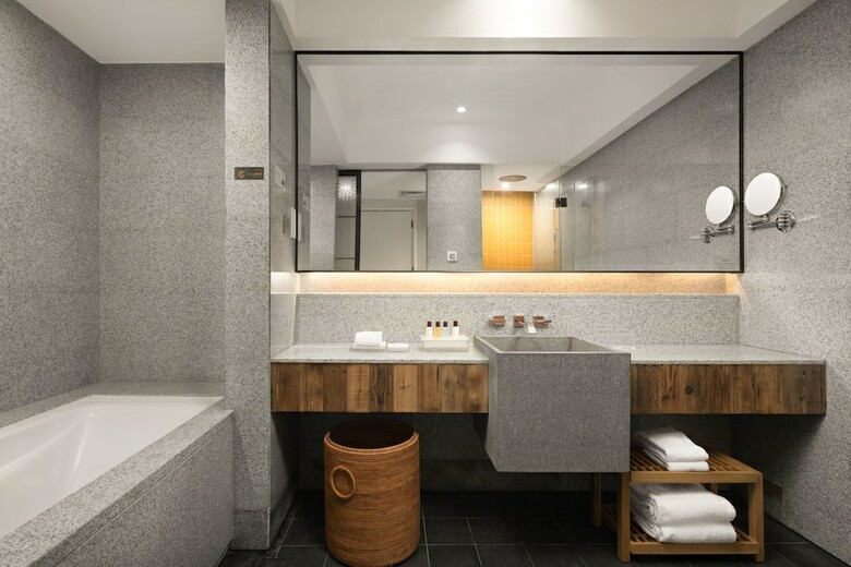 Qi Hotel