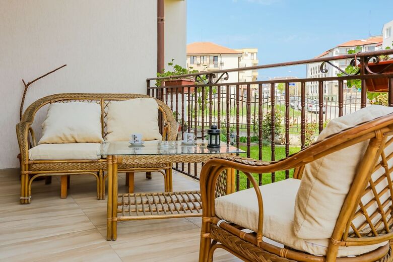 Apartamentos Family Studio In Dafinka Guest House
