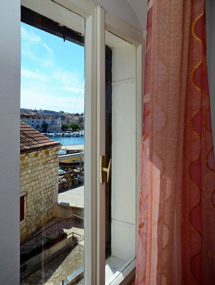 Apartments Best Location