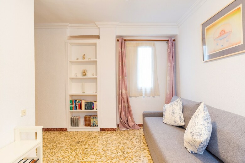 Molinillo Apartment City Center