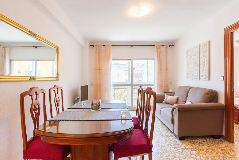 Molinillo Apartment City Center