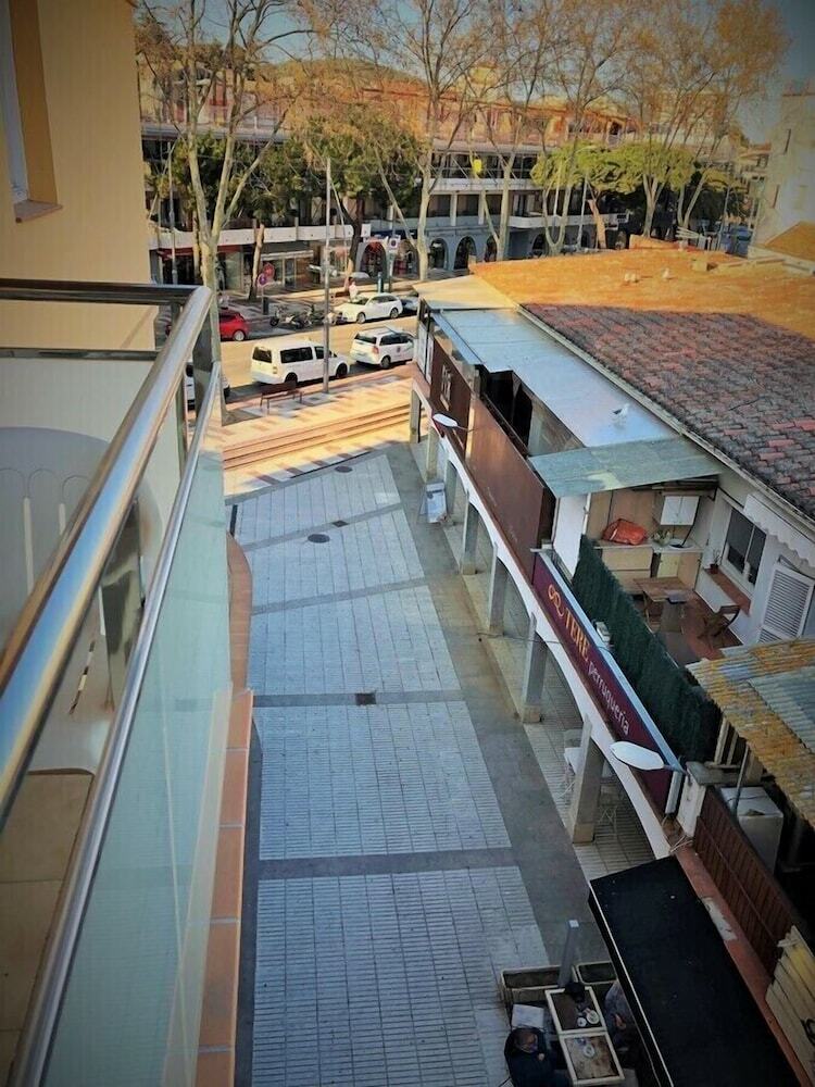 Apartamento En El Centro Comercial de Platja D?aro