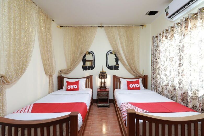 Hotel Oyo 473 Faikham Hostel