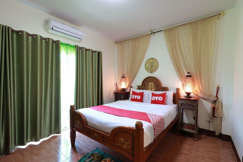 Hotel Oyo 473 Faikham Hostel