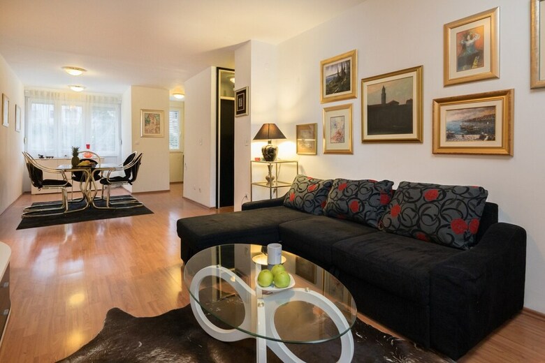 Apartment Peric