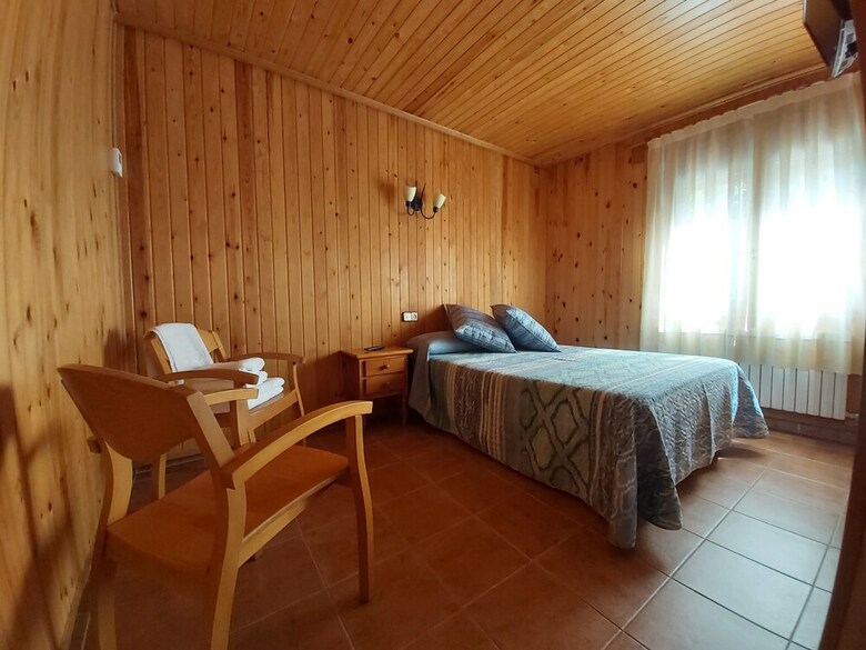 Hotel Casa Peret de Pereto