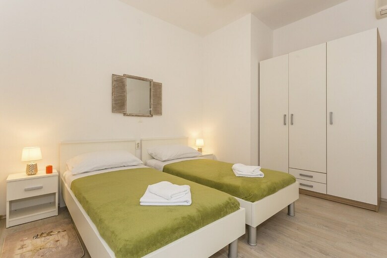 Apartamentos Studio Leon-sara