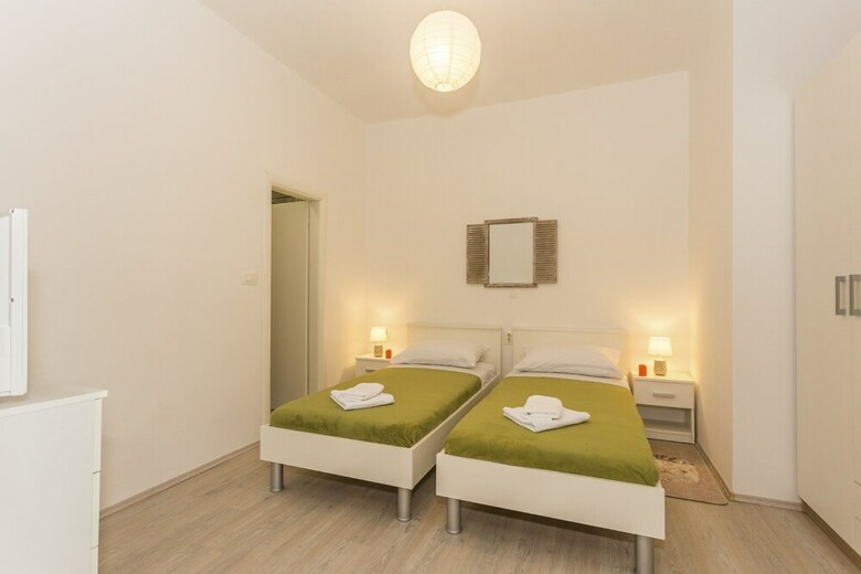 Apartamentos Studio Leon-sara