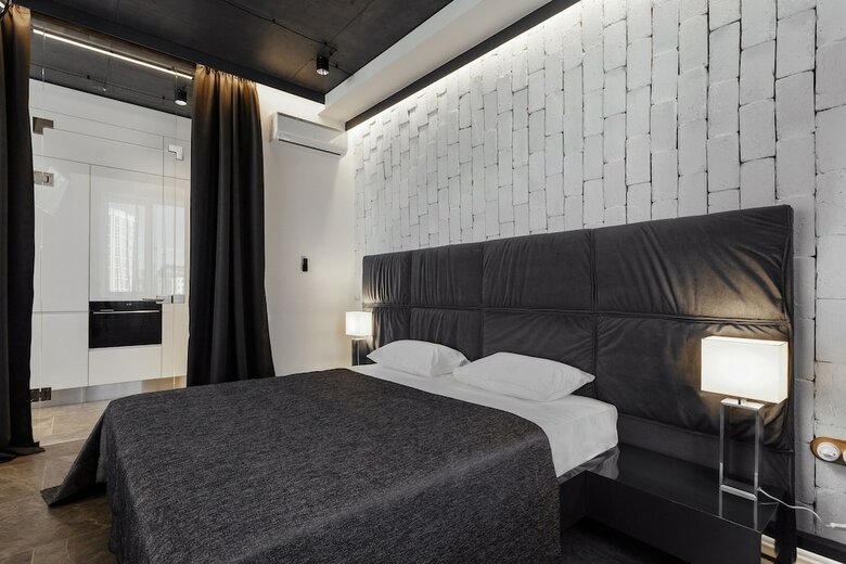 Prestige Plaza Apartments
