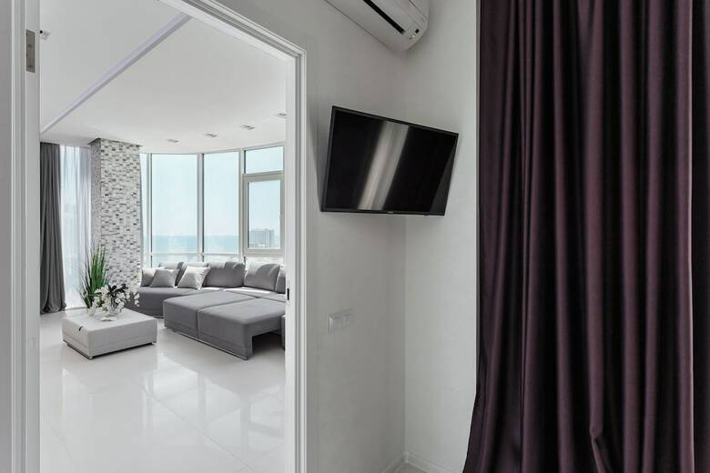 Prestige Plaza Apartments