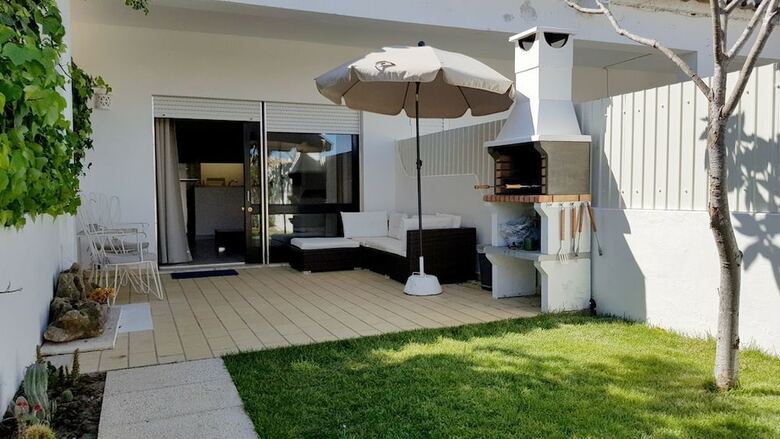 Apartamentos Magnific Studio With A Cozy Garden