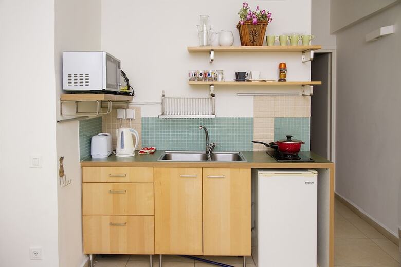 Kav Apartments-ichilov Zikhron Yaakov St