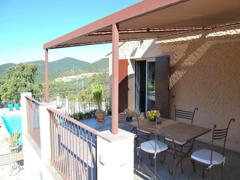 Bed & Breakfast Villa Nais