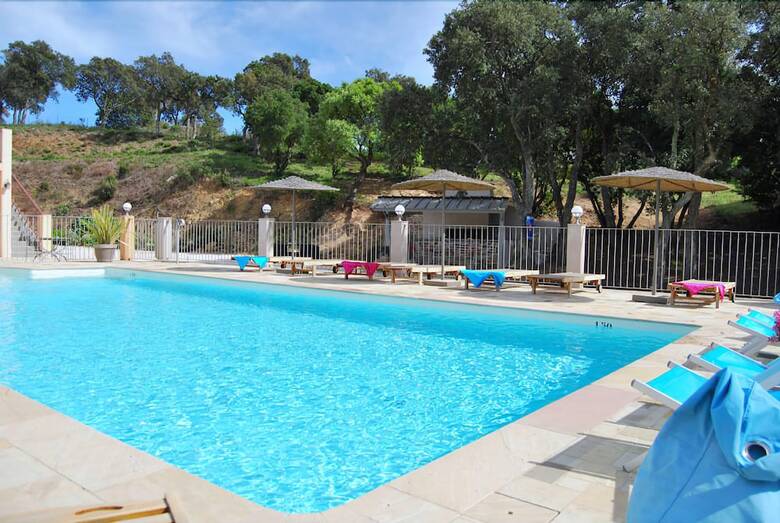 Bed & Breakfast Villa Nais