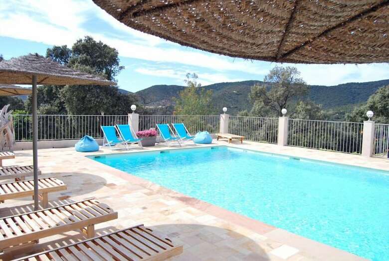 Bed & Breakfast Villa Nais