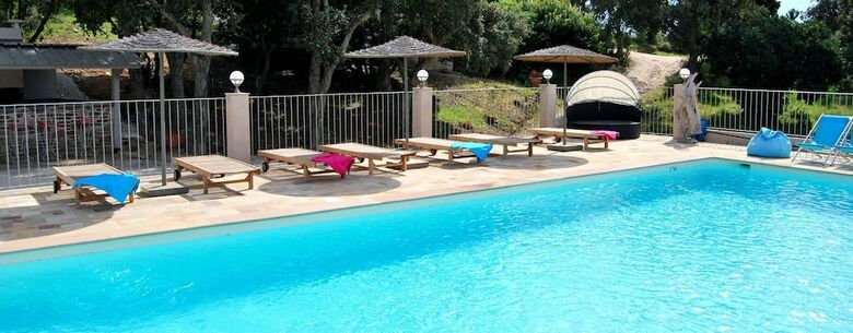 Bed & Breakfast Villa Nais