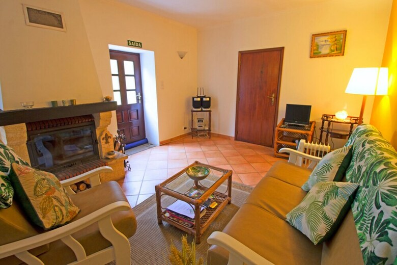 Agroturismo Cantinho Rural Camacha