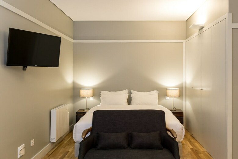 Vibrant Porto Apartments