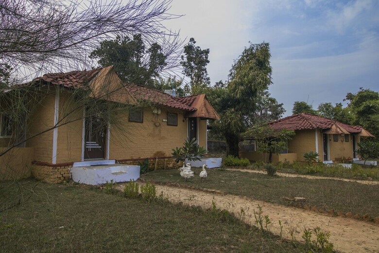 Hotel Tribal Wood Resort
