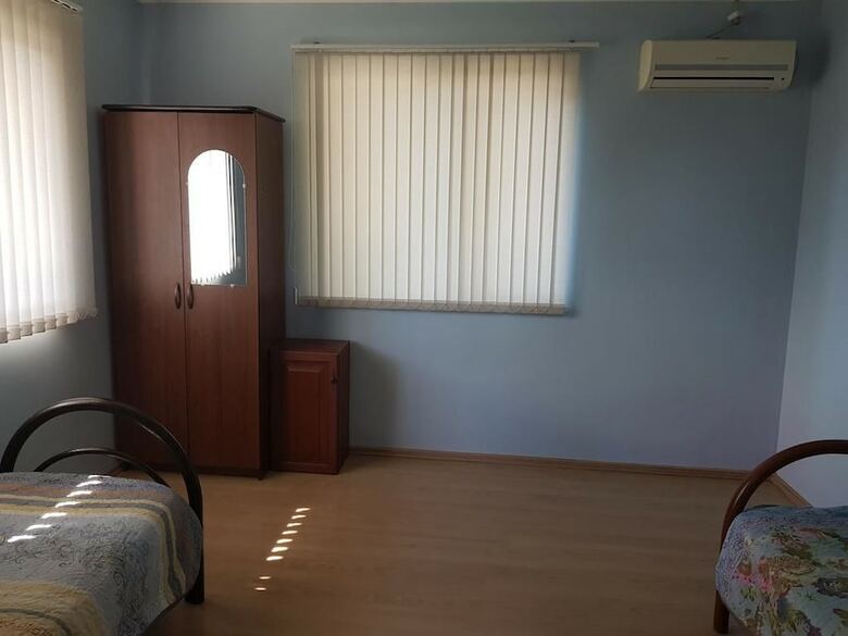 Mirniy Sun Cottage