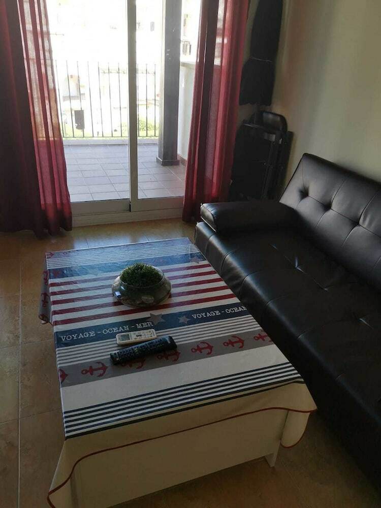 Apartamentos Rouse Ar Home