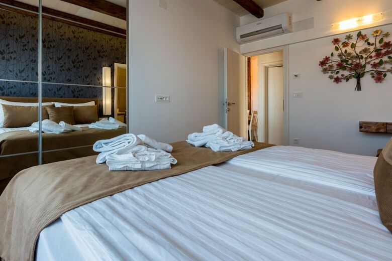 Apartamentos Relax Derossi Rustico