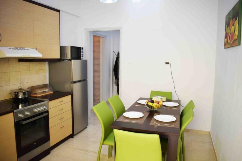 Apartamentos Angela House