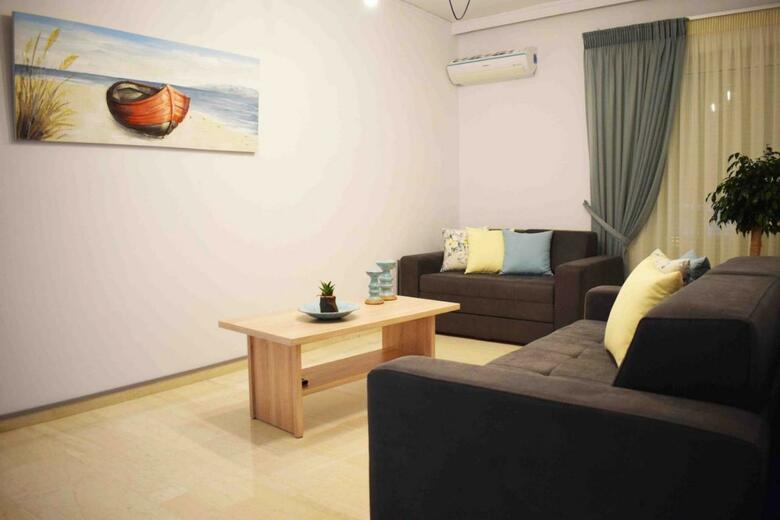 Apartamentos Angela House