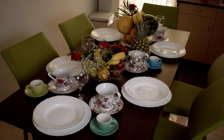 Apartamentos Angela House