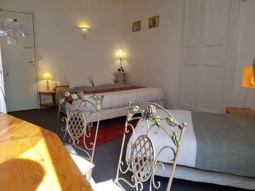 Hotel H�tel De L'�le