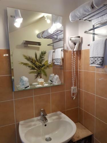 Hotel H�tel De L'�le