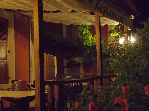 Hotel H�tel De L'�le