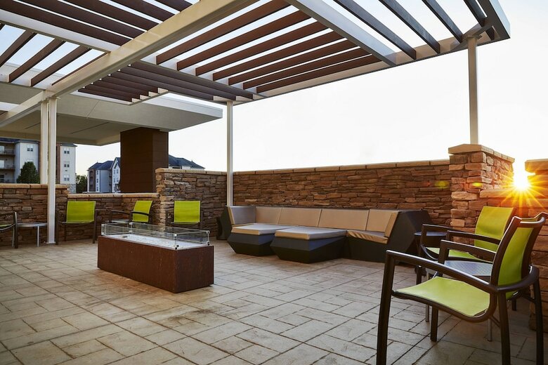 Hotel Springhill Suites By Marriott Springfield North