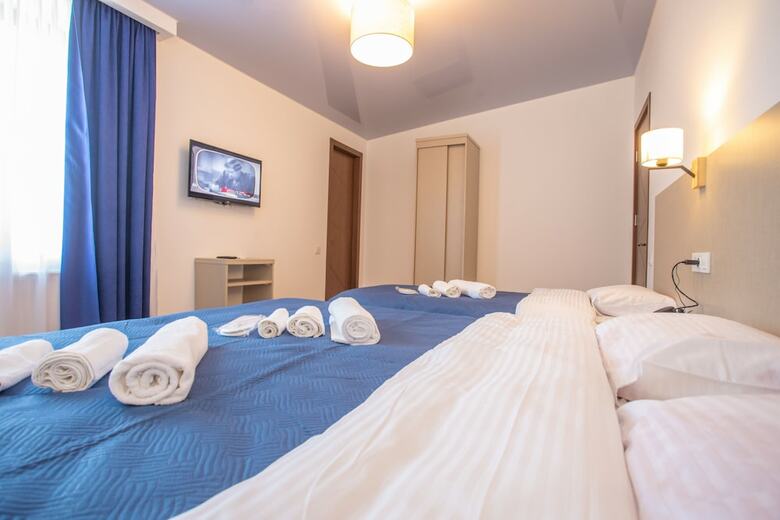 Hotel Green Town