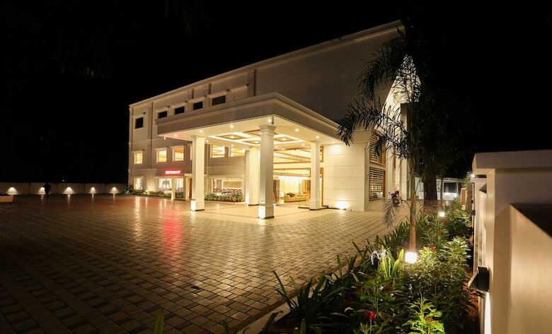 Hotel Kabani Palace