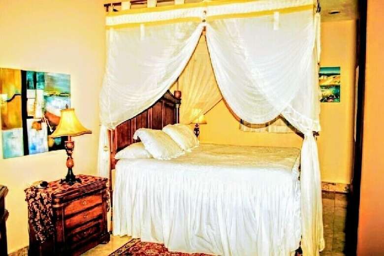 Luna Encantada By Your Best Getaway