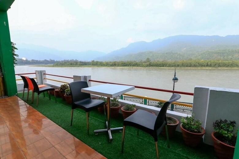 Hotel Shanti Residency