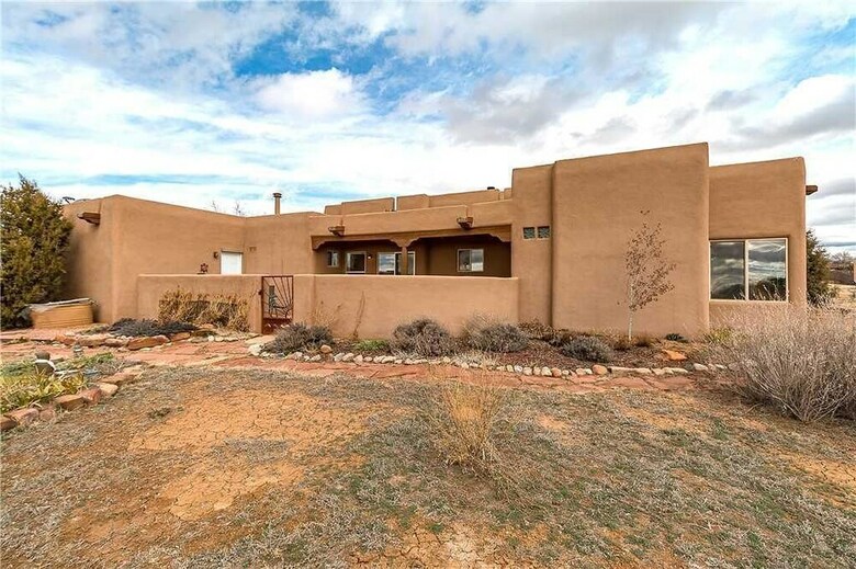 Casa Eldorado - Three Bedroom Home