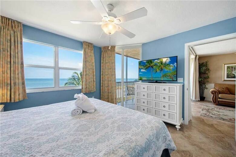 Estero Island Beach Villa 303 - Two Bedroom Villa With Gulf View