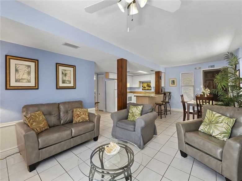 Hostal Captain Moore House 1 - Two Bedroom Home
