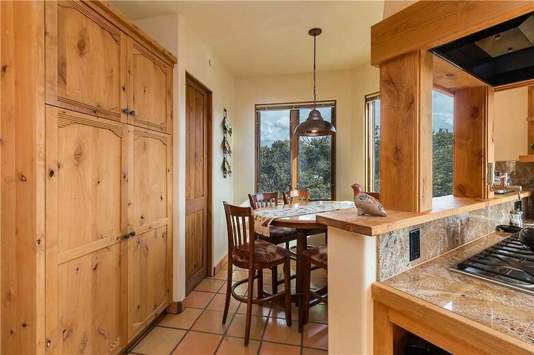 Hostal Casa de Paz - Four Bedroom Home