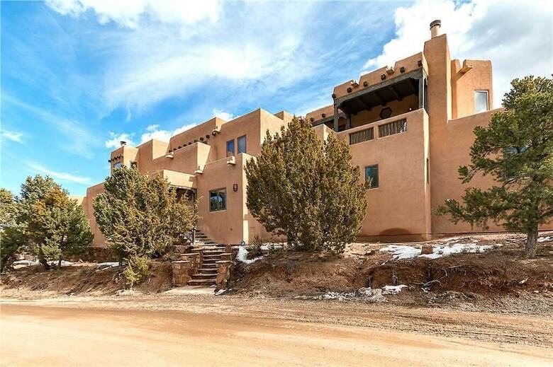 Hostal Casa de Paz - Four Bedroom Home